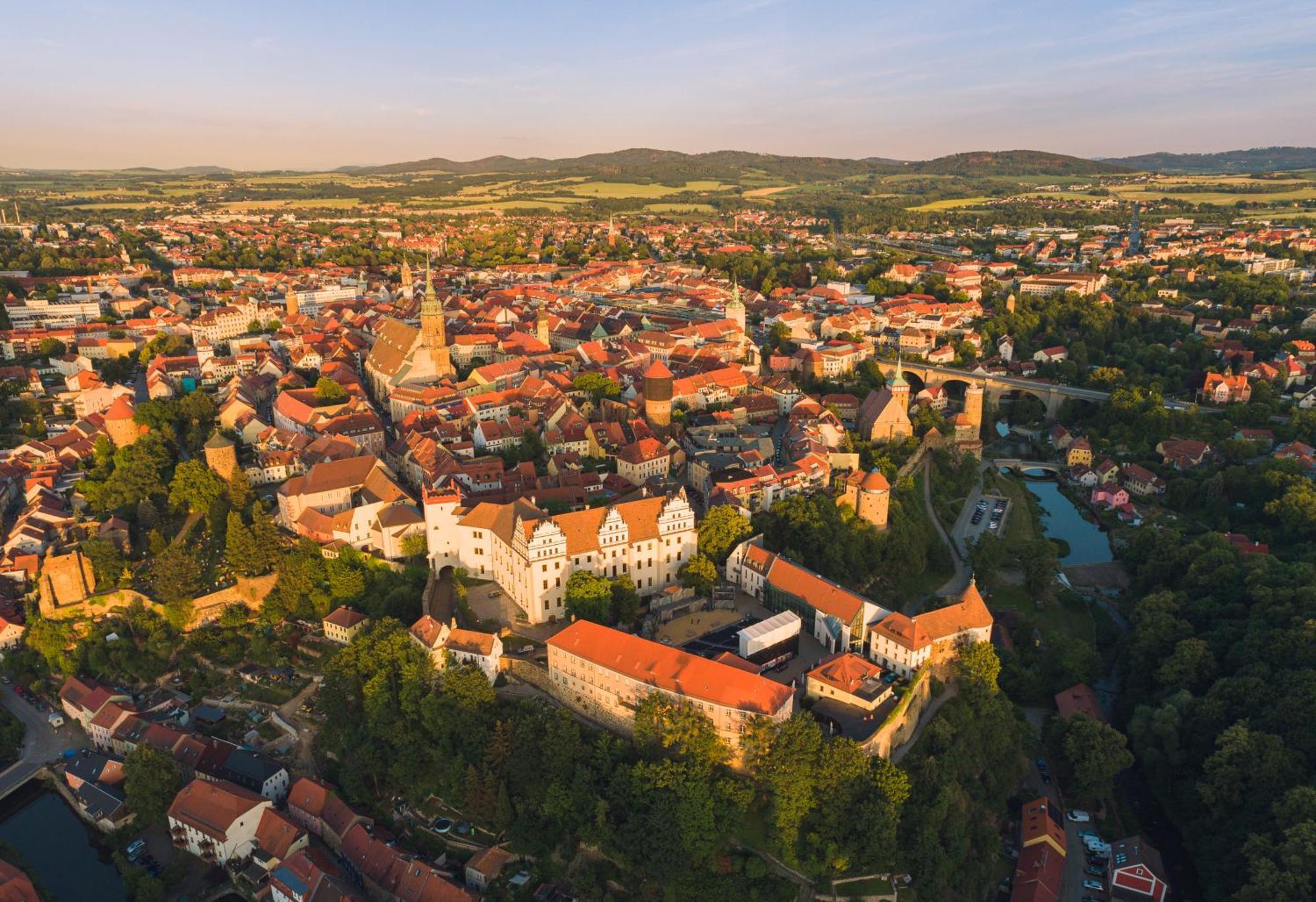 Bautzen Living Appartement - Zentrumslage Parkplatz Babybett Exteriér fotografie